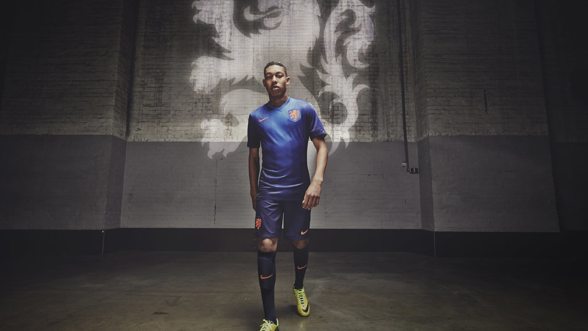 开云体育下载-波黑队在欧预赛中状态火热，晋级前景一片光明，波黑队名单